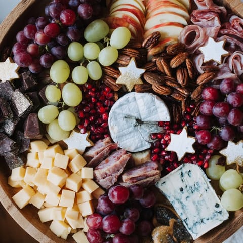 Shining Bright Christmas Board