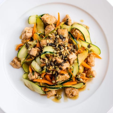 This refreshing Deli Container Shaker Chicken Salad showcases tender chicken and savory sesame dressing—perfect on busy weekdays.